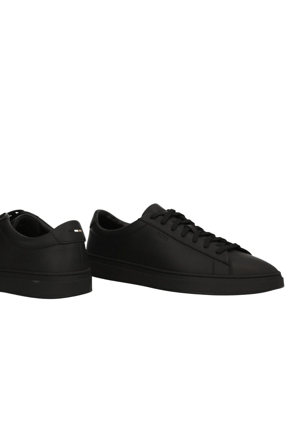 תמונת תקריב של נעלי סניקרס