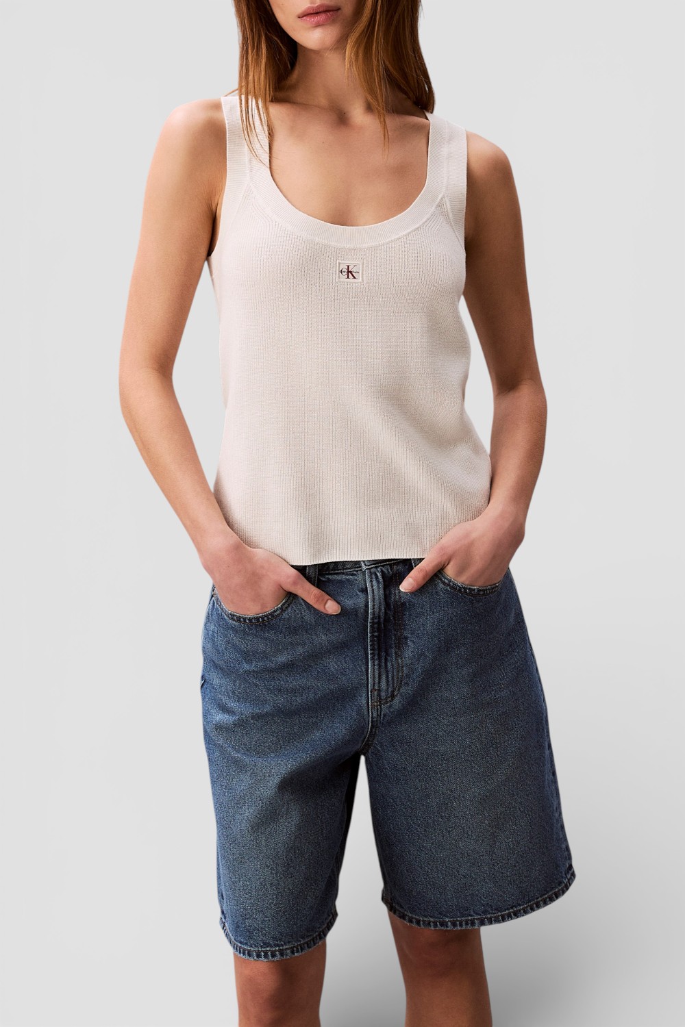 תמונת דוגמן קידמית של גופייה