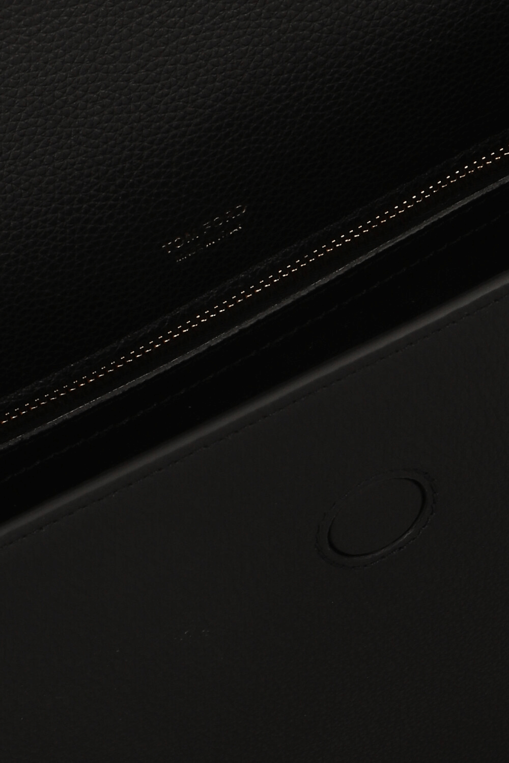 תמונת פנים של תיק קרוסבודי מדיום