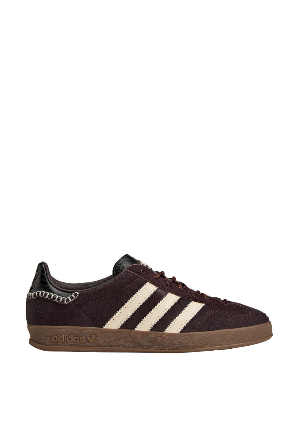 תמונה קידמית של נעלי סניקרס ווילס בונר X אדידס