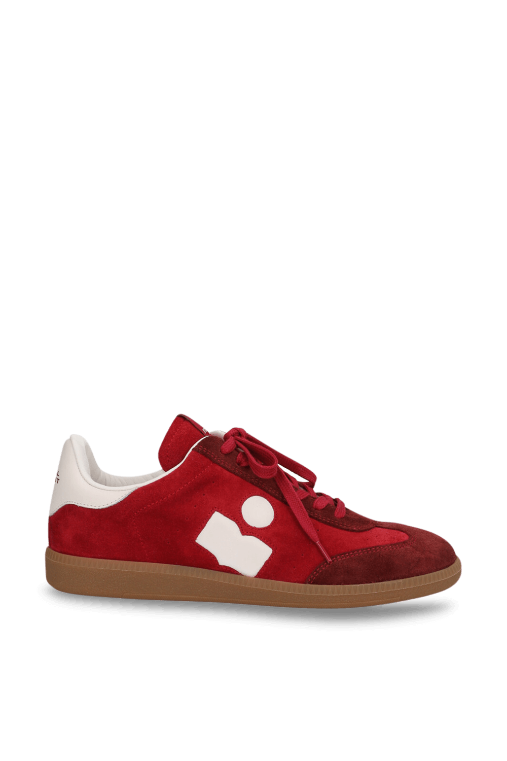 תמונה קידמית של נעלי סניקרס