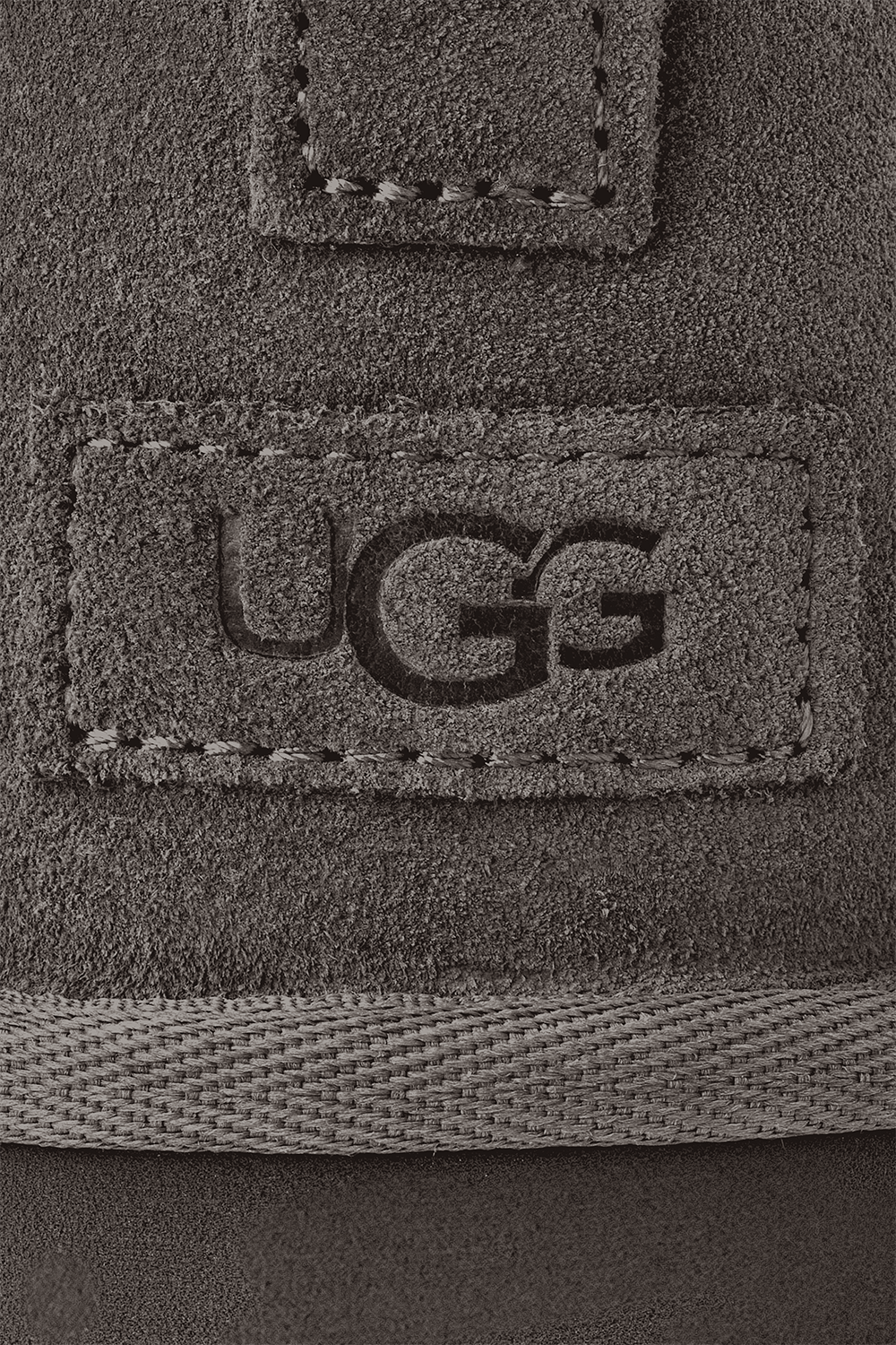 תמונת פנים של מגפוני קלאסיק אולטרה מיני פלטפורמה