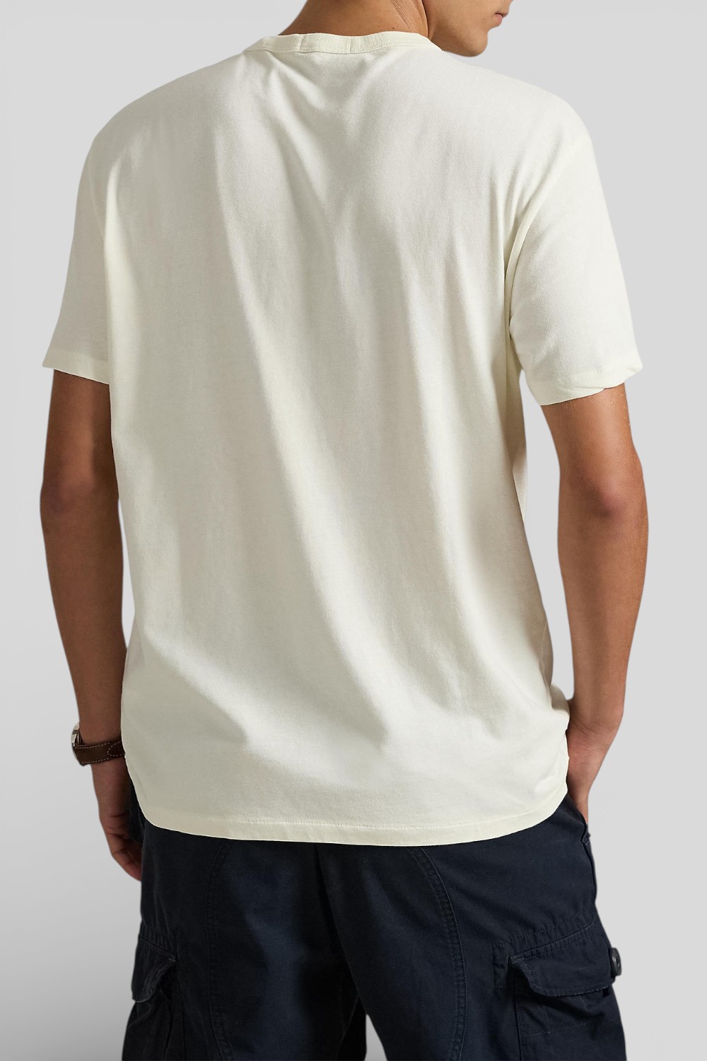 תמונת דוגמן אחורית של חולצת טי מכותנה