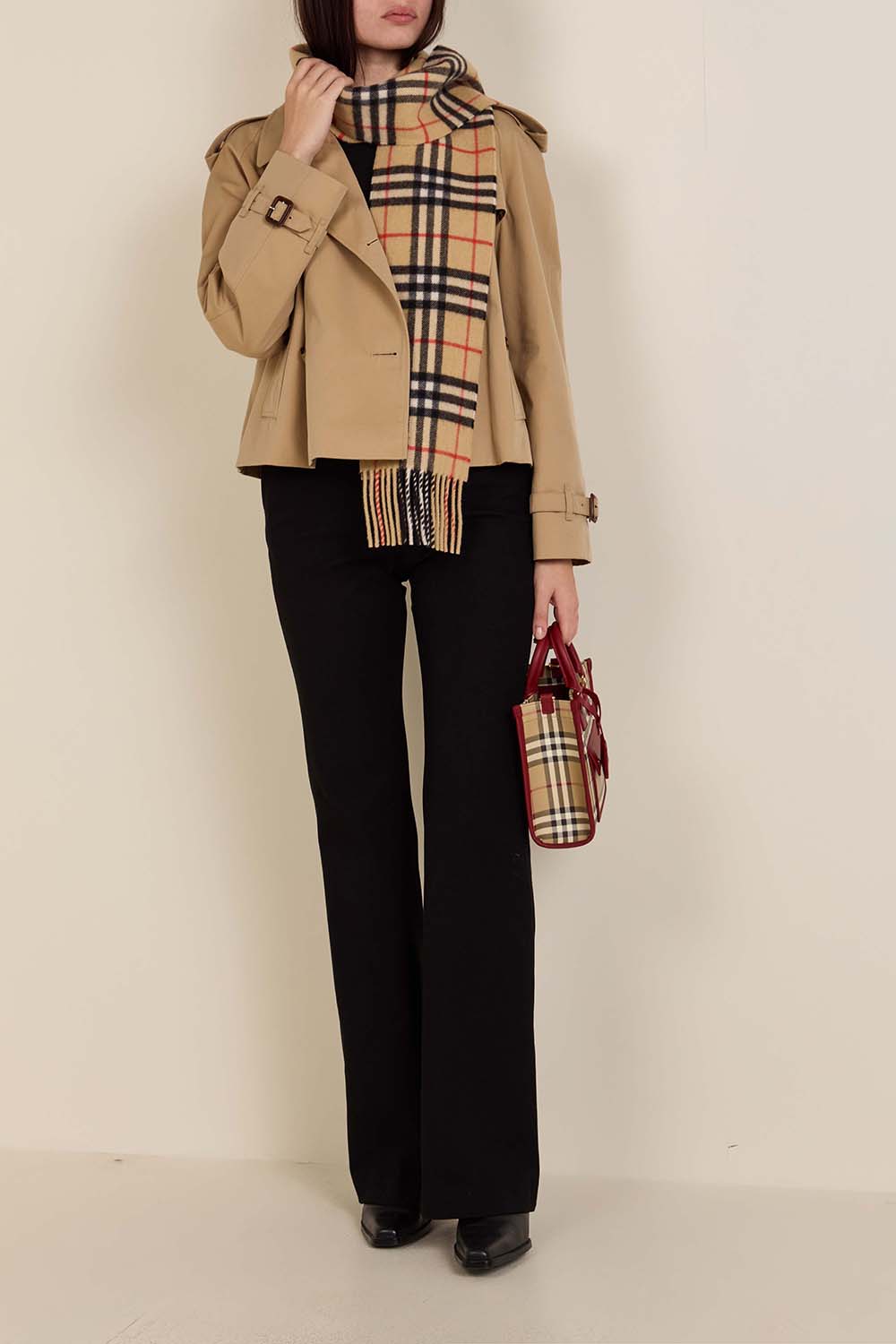 תמונת דוגמן קידמית של צעיף קשמיר