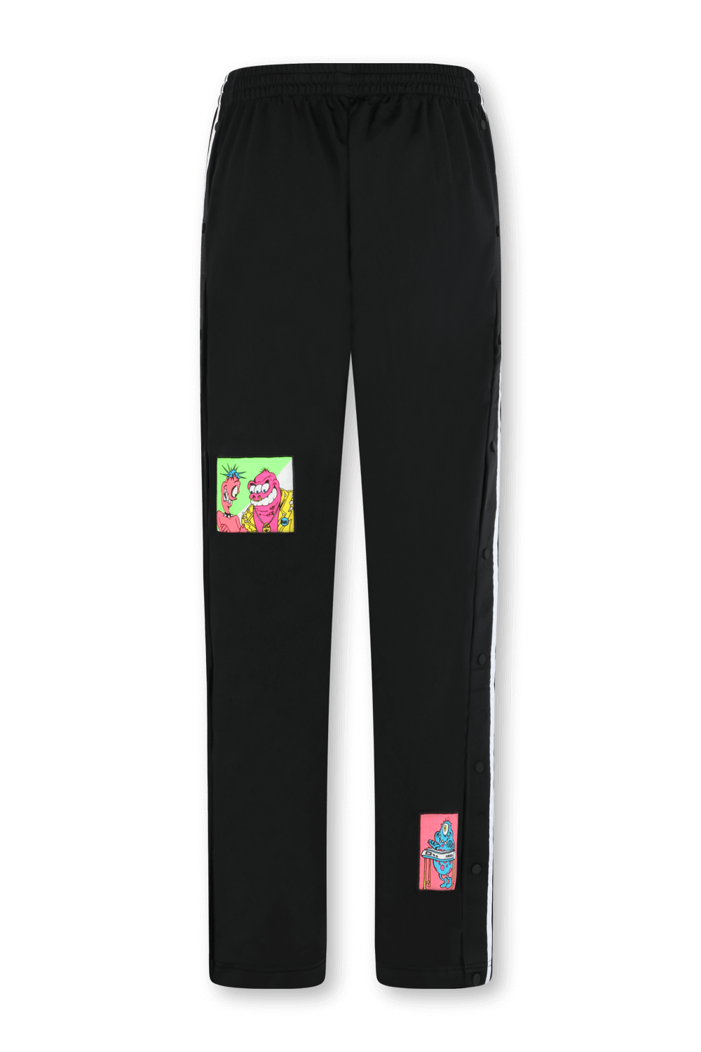 תמונה אחורית של ג'רמי סקוט לאדידס מכנסי ג'וג עם פאצ'ים צבעוניים בצבע שחור