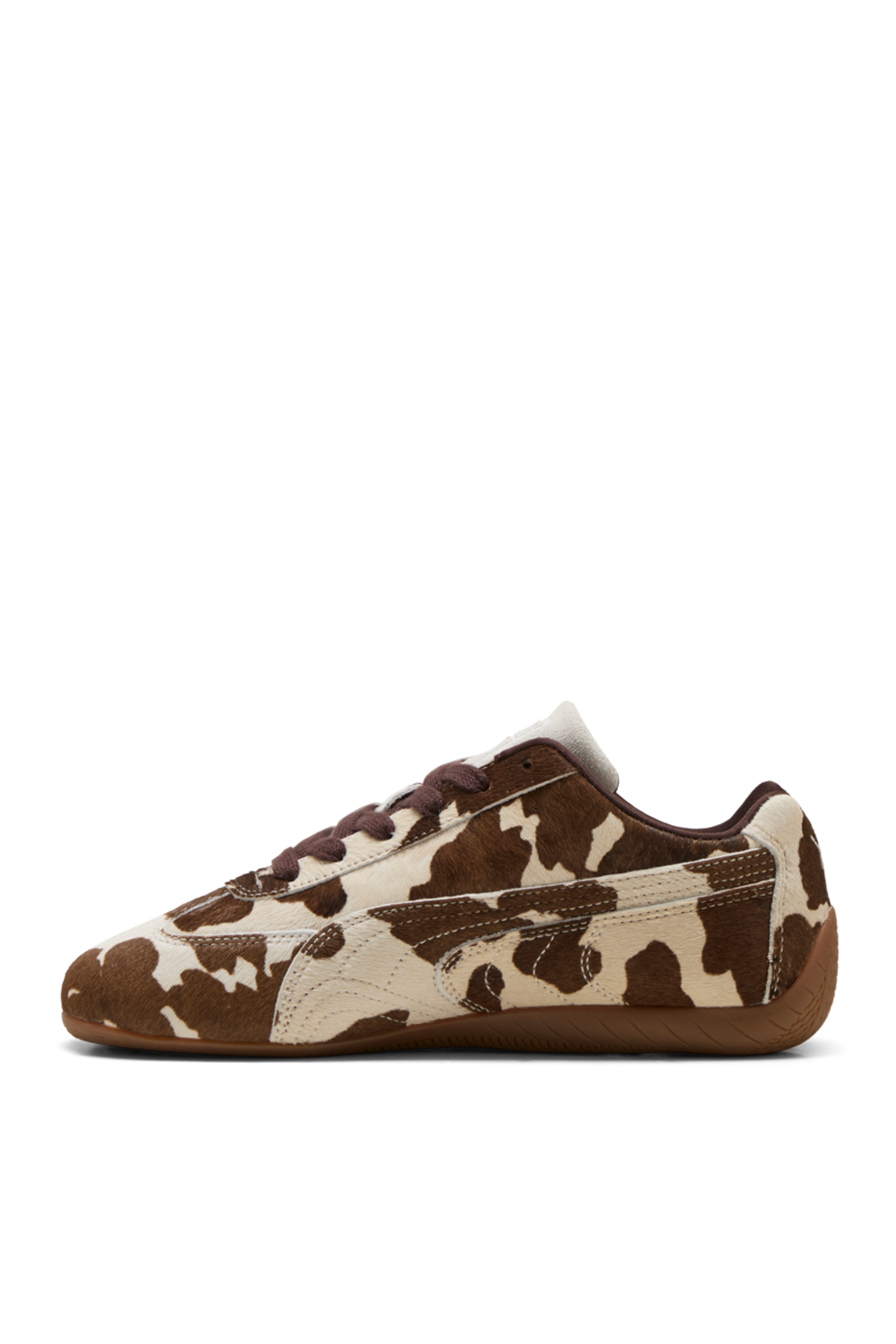 תמונה אחורית של נעלי סניקרס