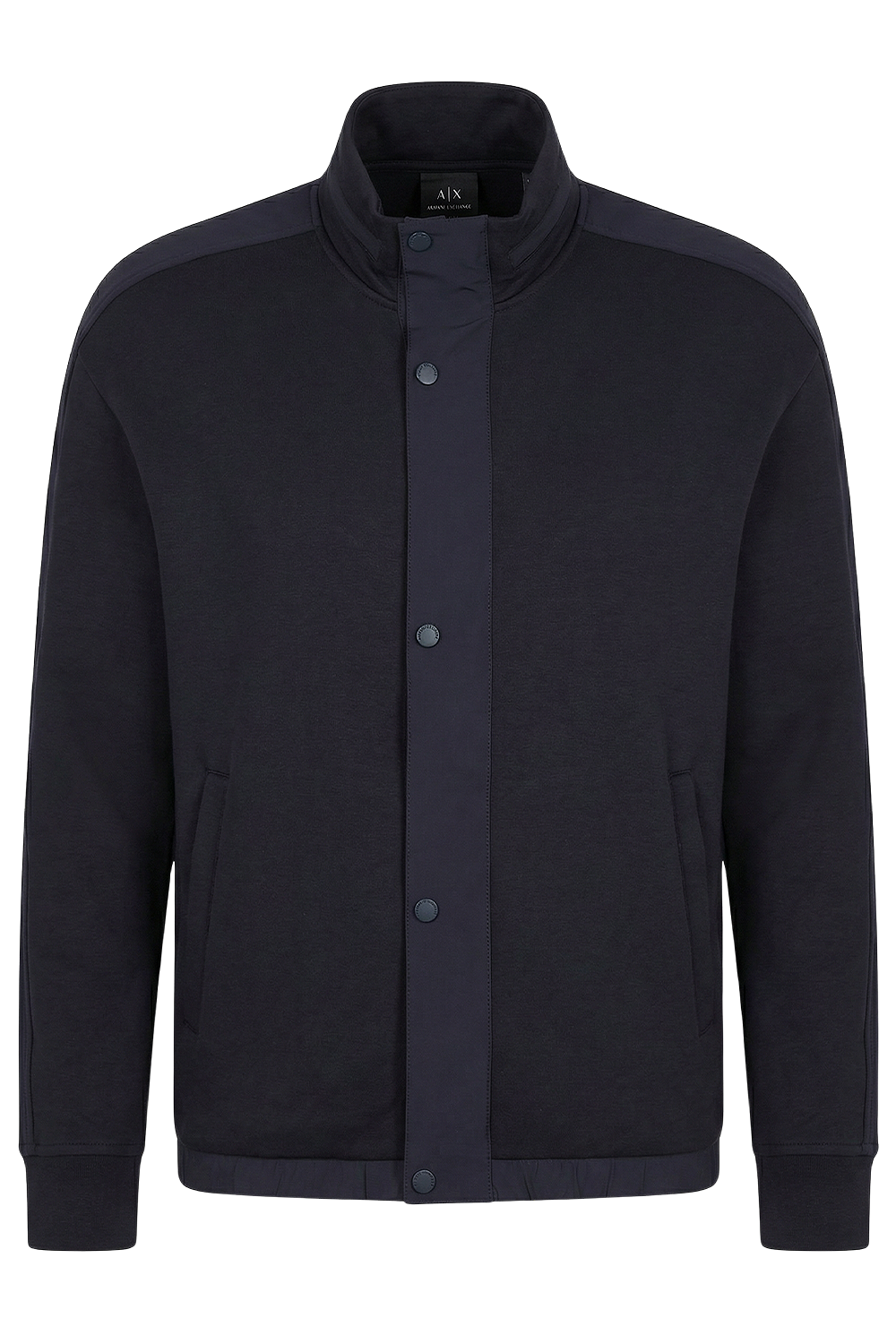 תמונה קידמית של ז'קט בריפוד קל