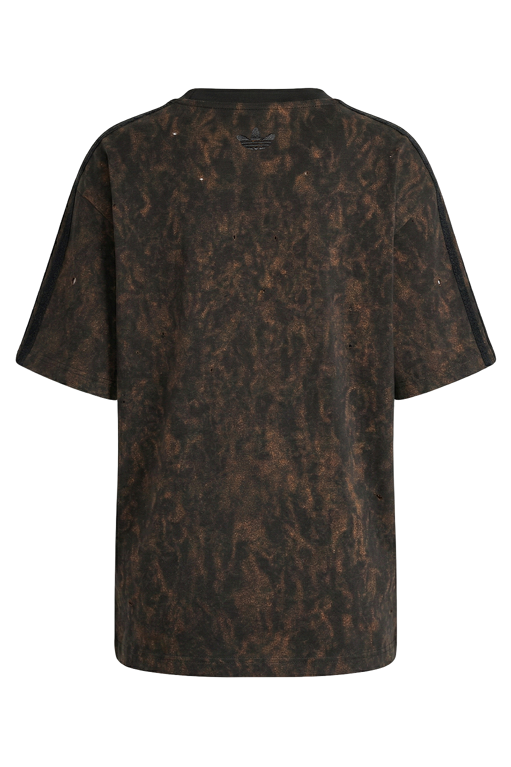 תמונה אחורית של חולצת טי