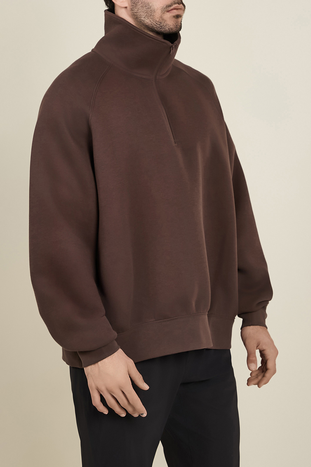 תמונת דוגמן קידמית של סווטשירט