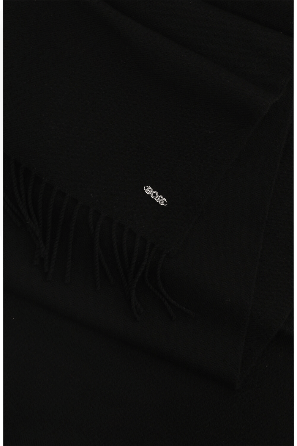 תמונה אחורית של צעיף צמר