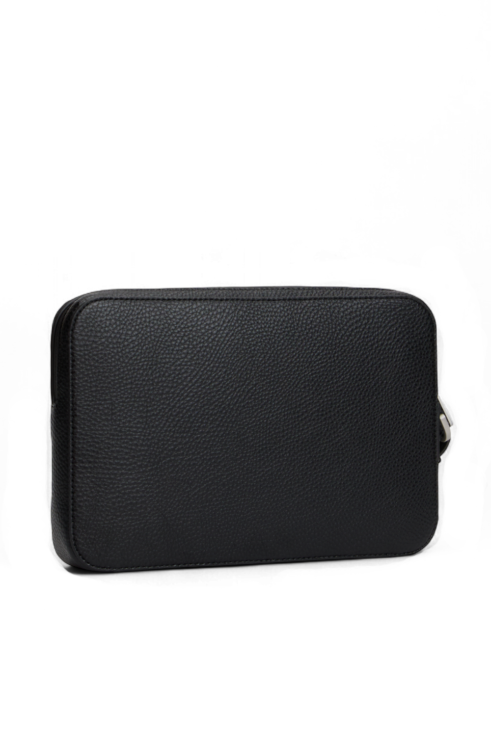 תמונה אחורית של תיק קלאץ'