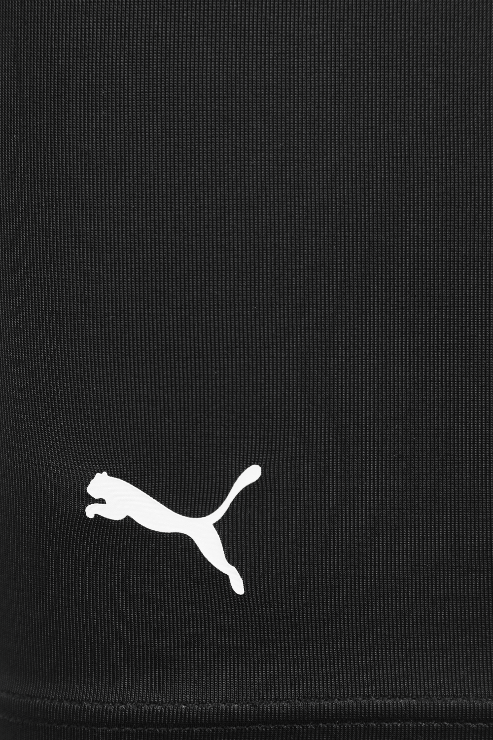 תמונה אחורית של מכנסי גלישה ספורטיביים