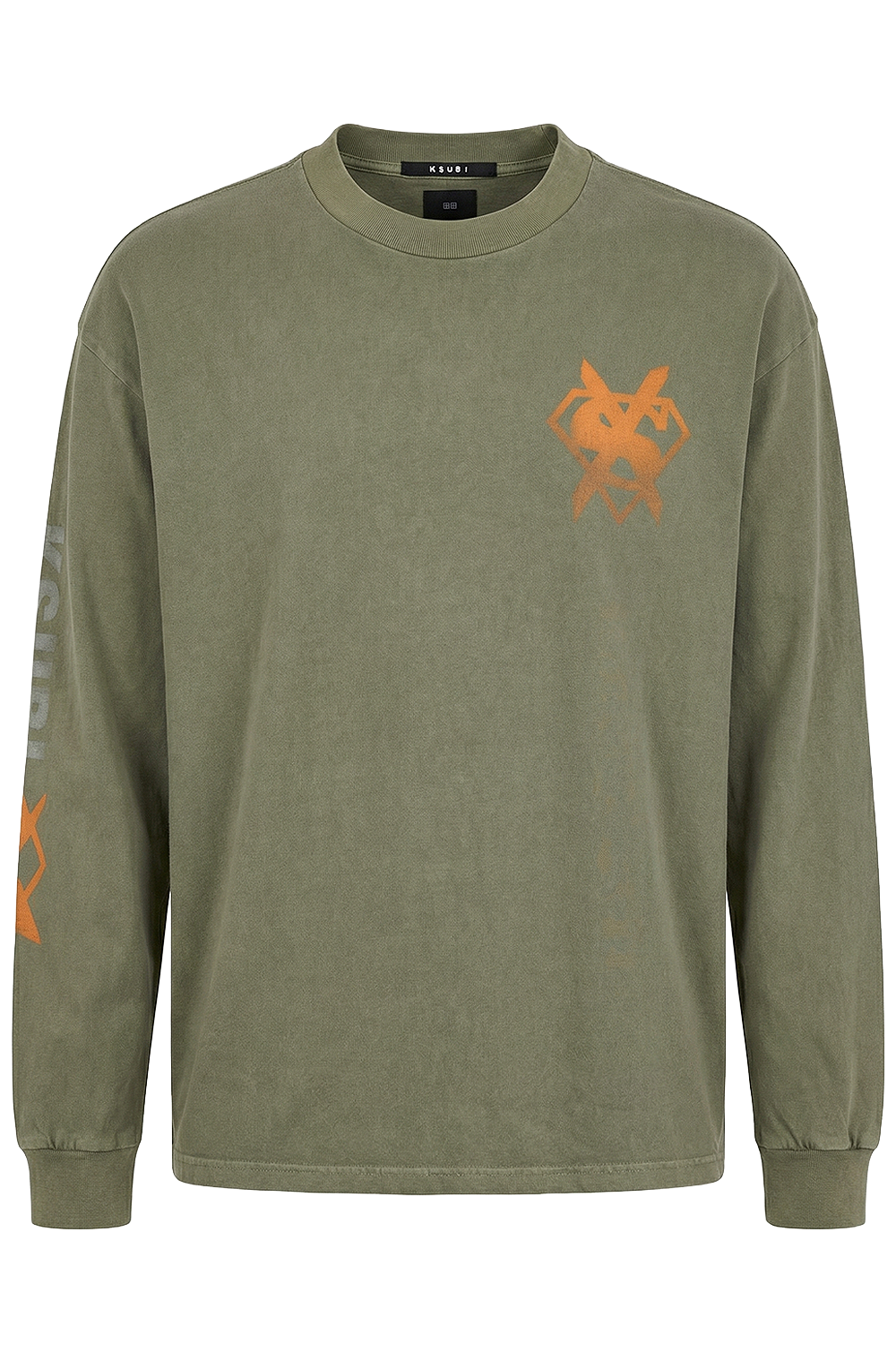 תמונה קידמית של חולצת טי ארוכה אוברסייז