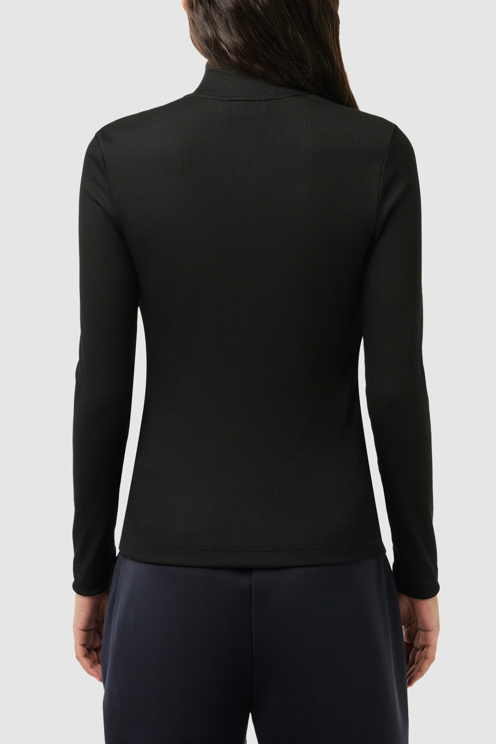 תמונת דוגמן אחורית של חולצה ארוכה ריב