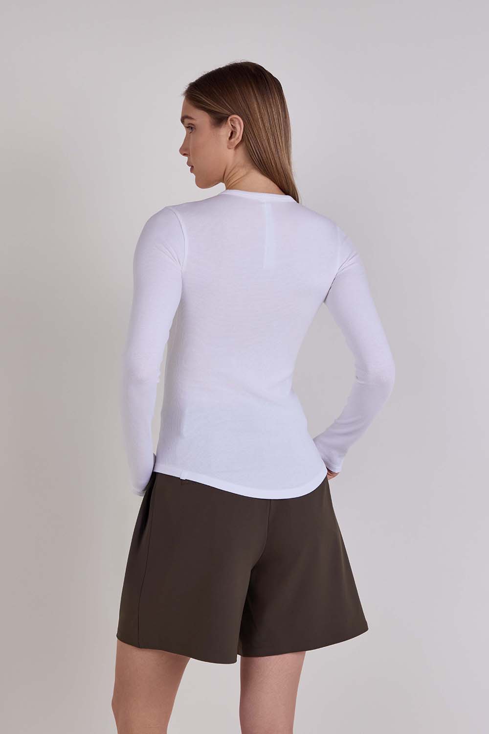 תמונת דוגמן אחורית של Hold Tight Long-Sleeve Shirt