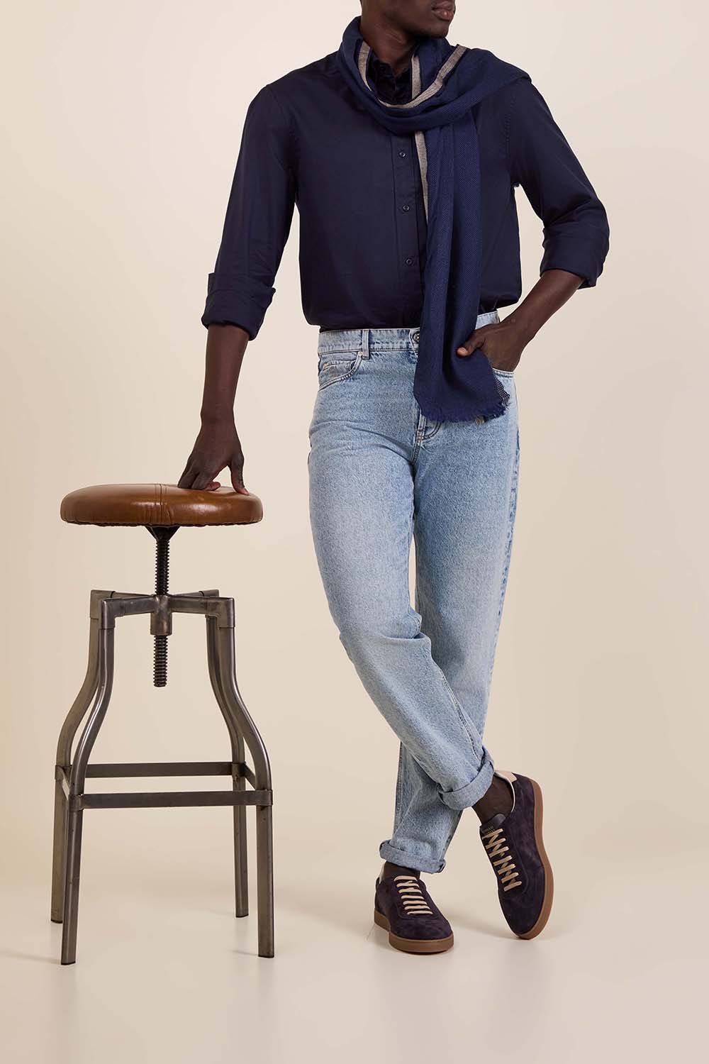 תמונת דוגמן קידמית של צעיף