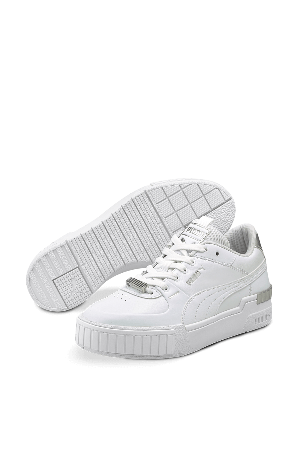 תמונת תקריב של Cali Sport Metallic in White