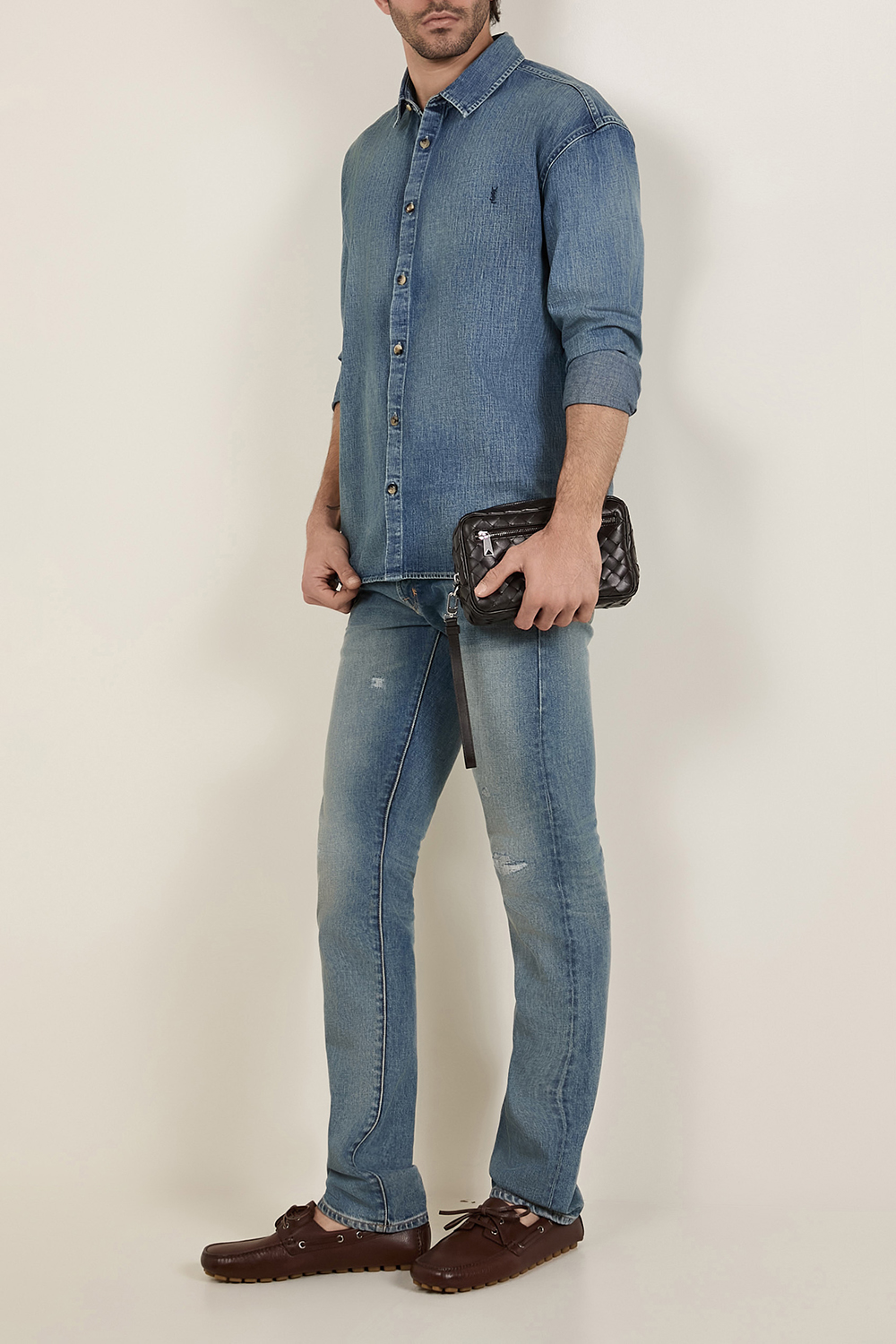 תמונת דוגמן קידמית של תיק