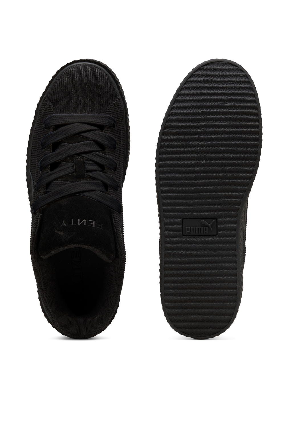 תמונת תקריב של פומה X פנטי נעלי סניקרס קריפר
