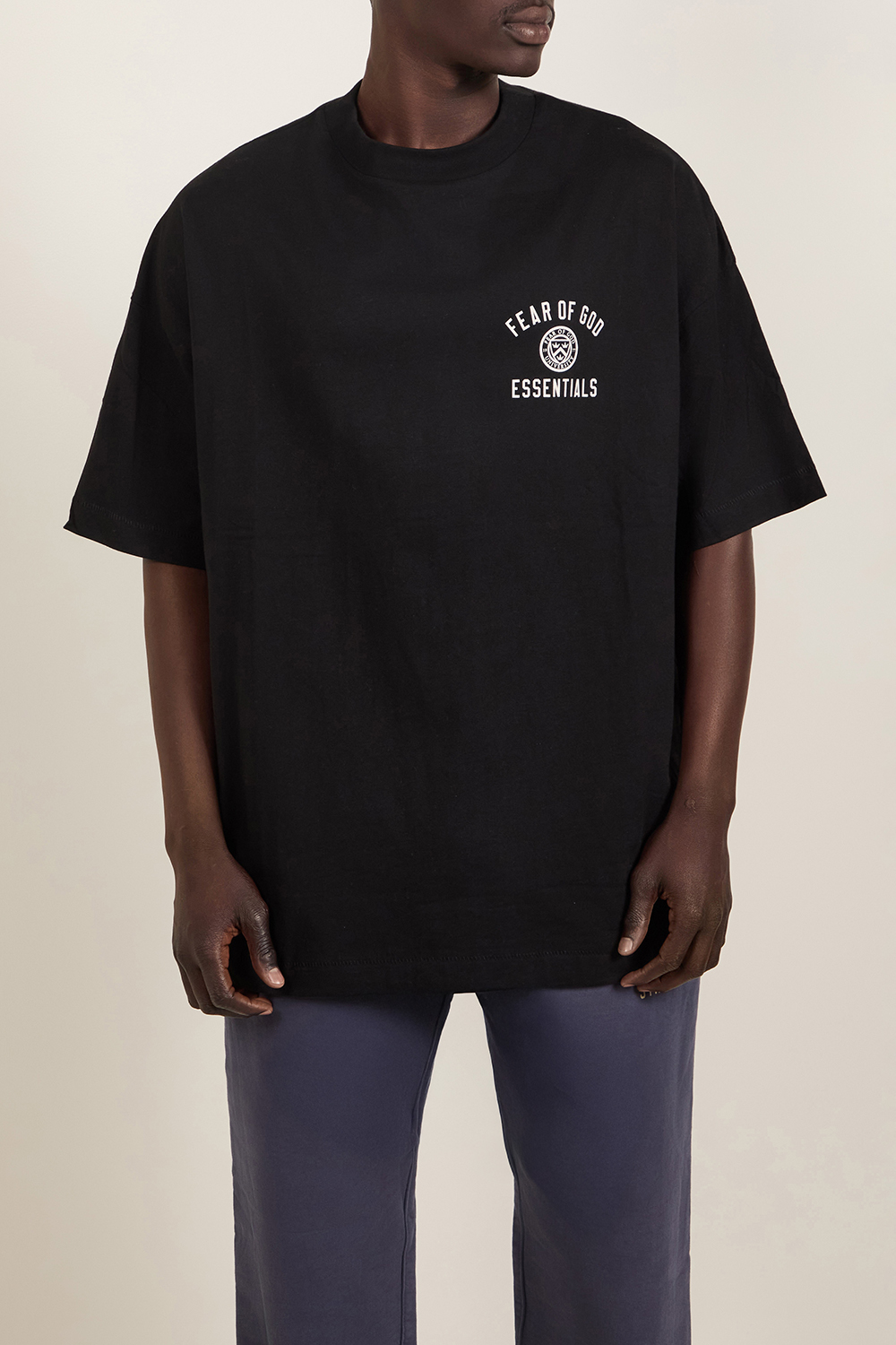 תמונת דוגמן קידמית של חולצת טי