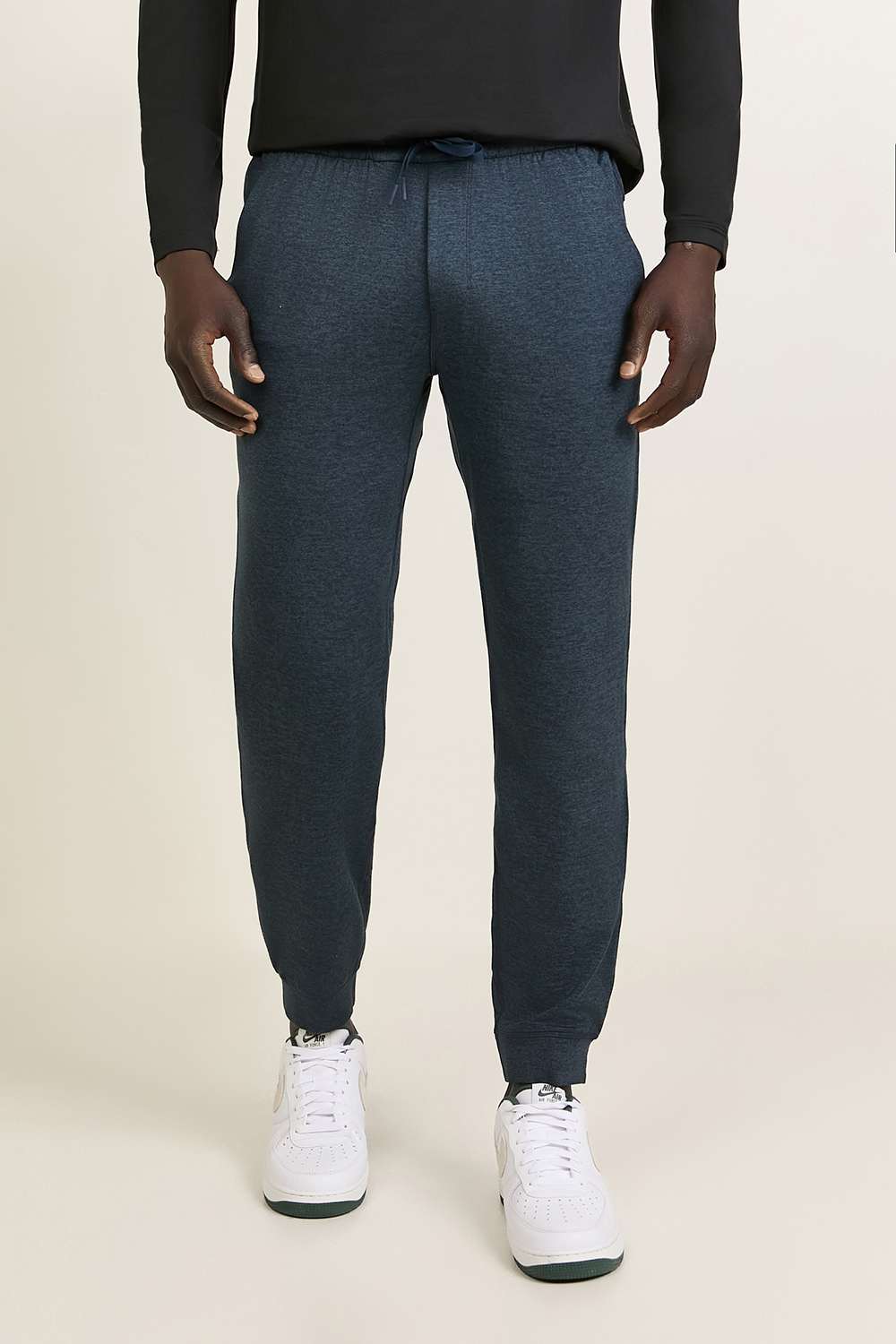 תמונת דוגמן קידמית של Soft Jersey Pant