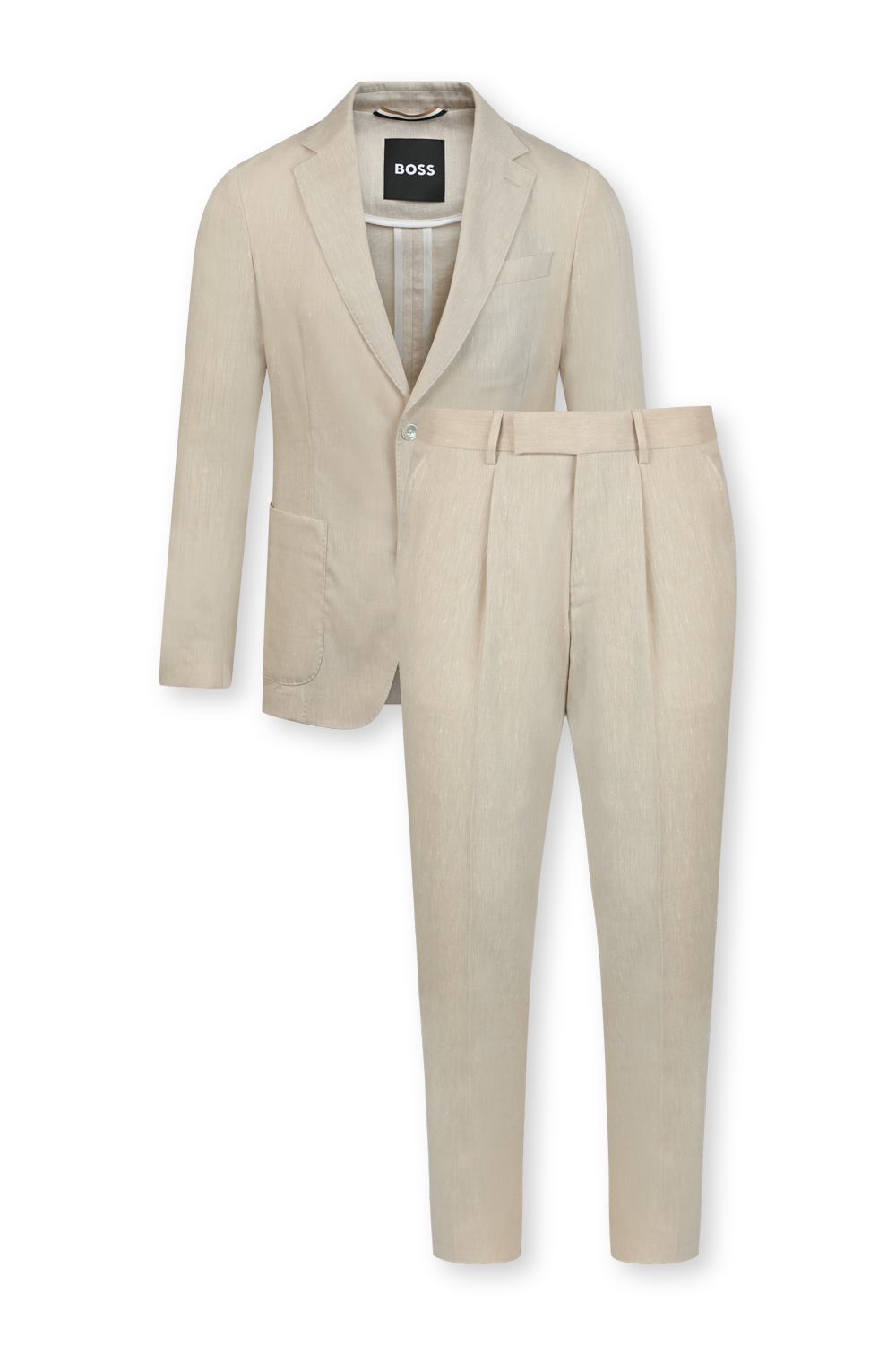 תמונה קידמית של חליפה מחויטת בגוון אוף וויט