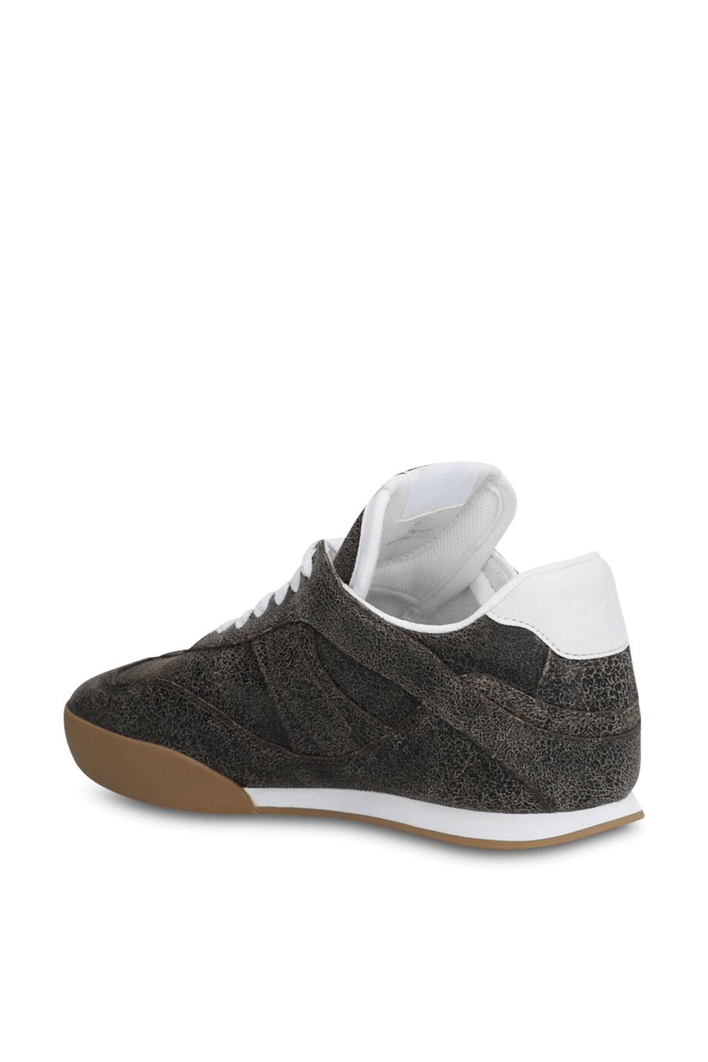 תמונה אחורית של נעלי סניקרס עור