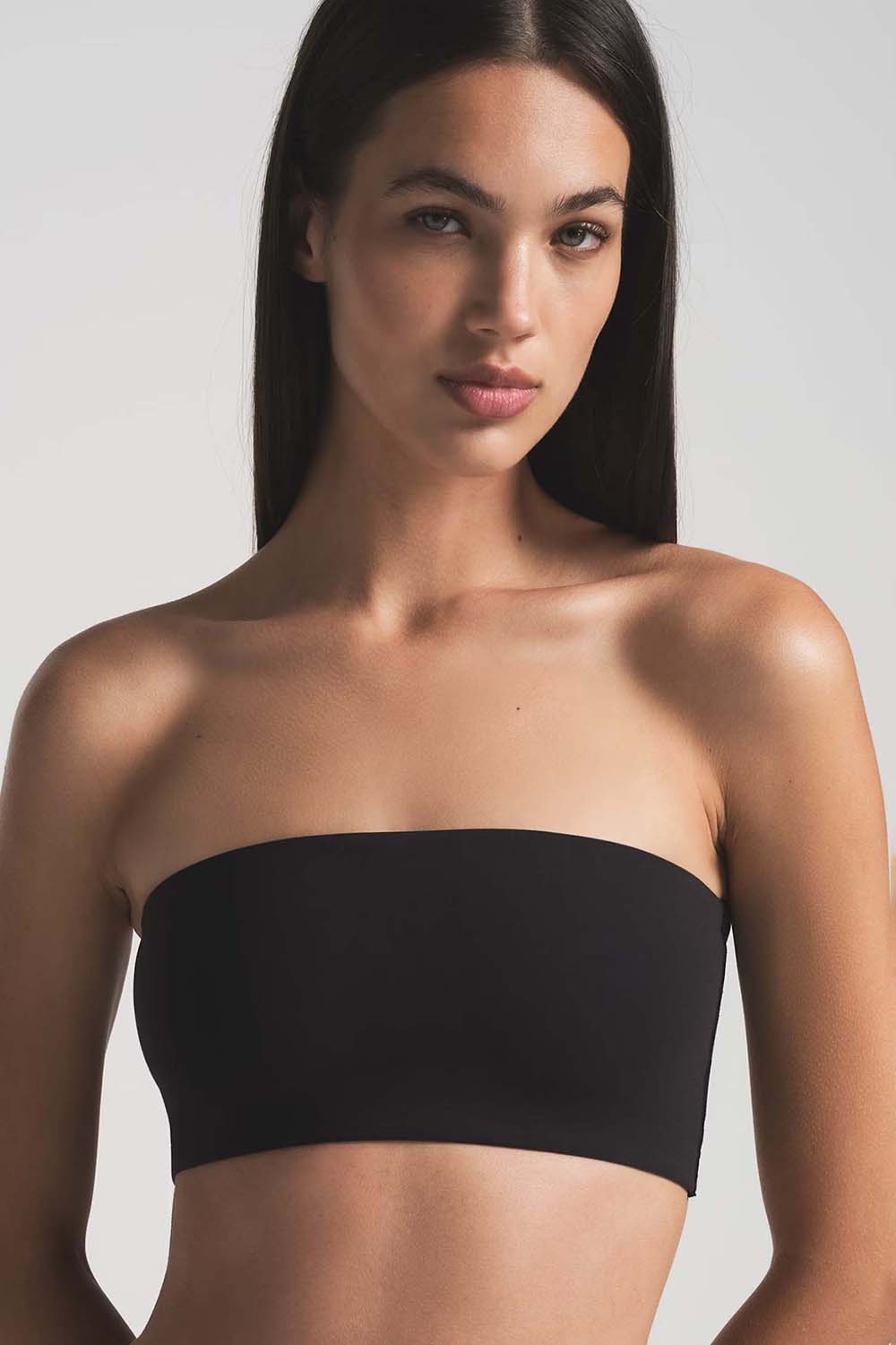 תמונת דוגמן קידמית של BANDEAU