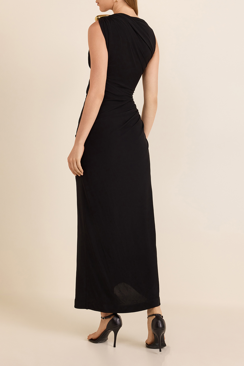 תמונת דוגמן אחורית של שמלת מקסי