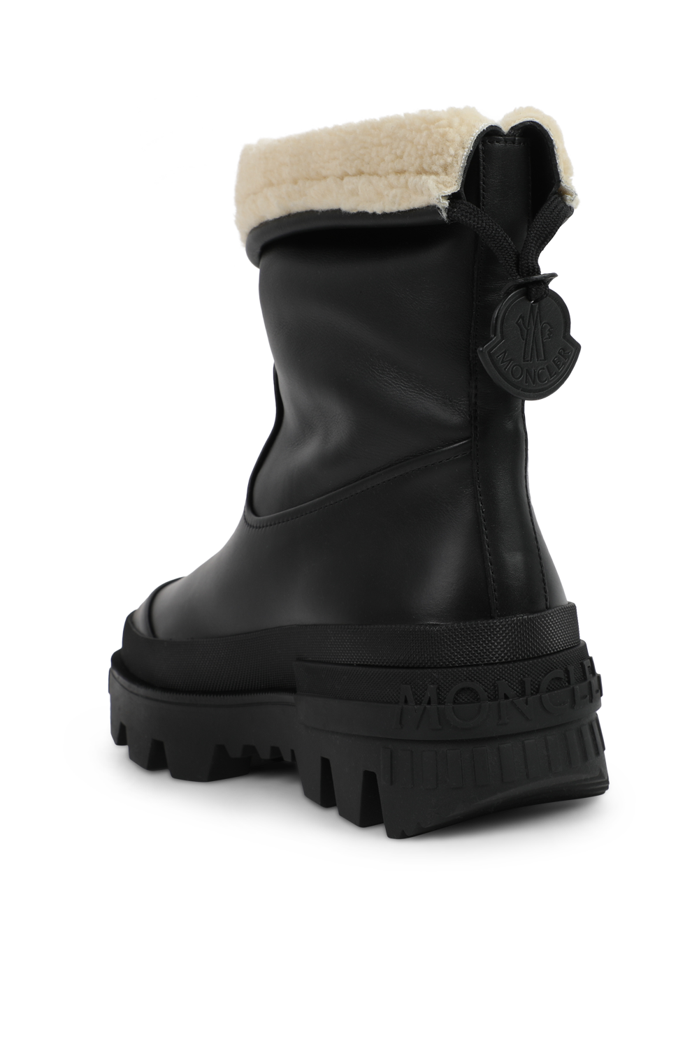 תמונה אחורית של מגפוני מוסקבה מעור