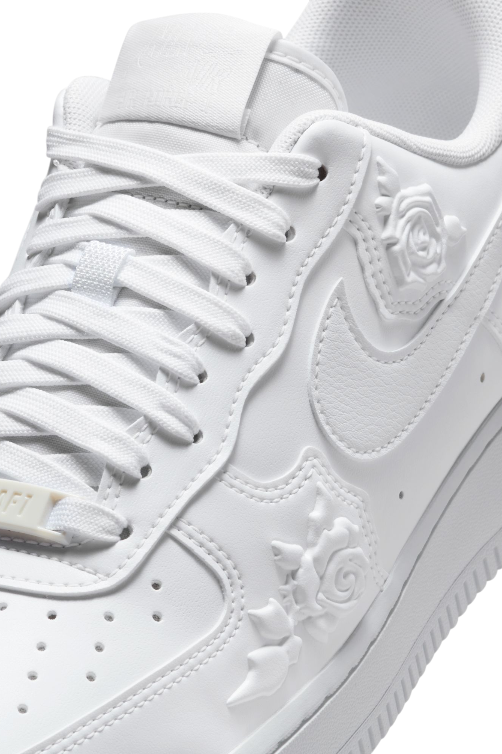 נעלי סניקרס אייר פורס 1 07'