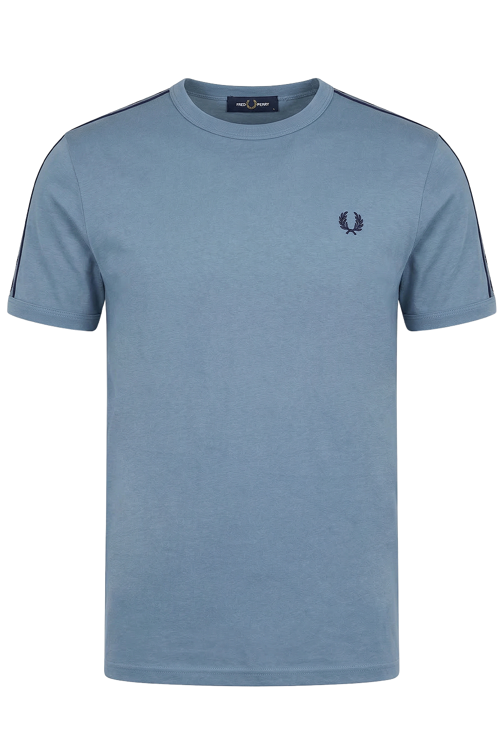 תמונה קידמית של חולצת טי