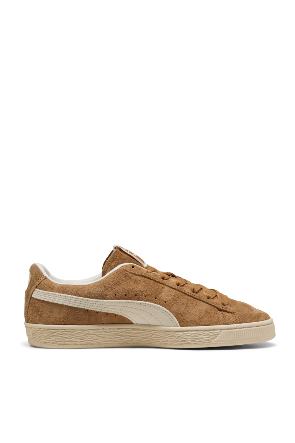 תמונה קידמית של נעלי סניקרס