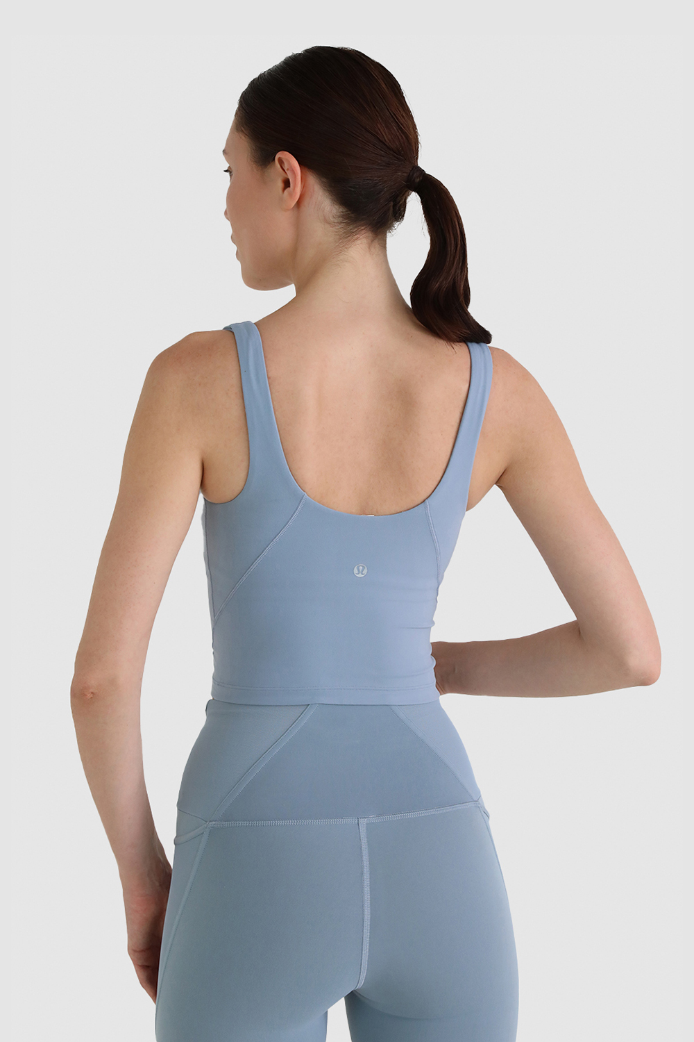 תמונת דוגמן אחורית של Align&trade; Tank Top