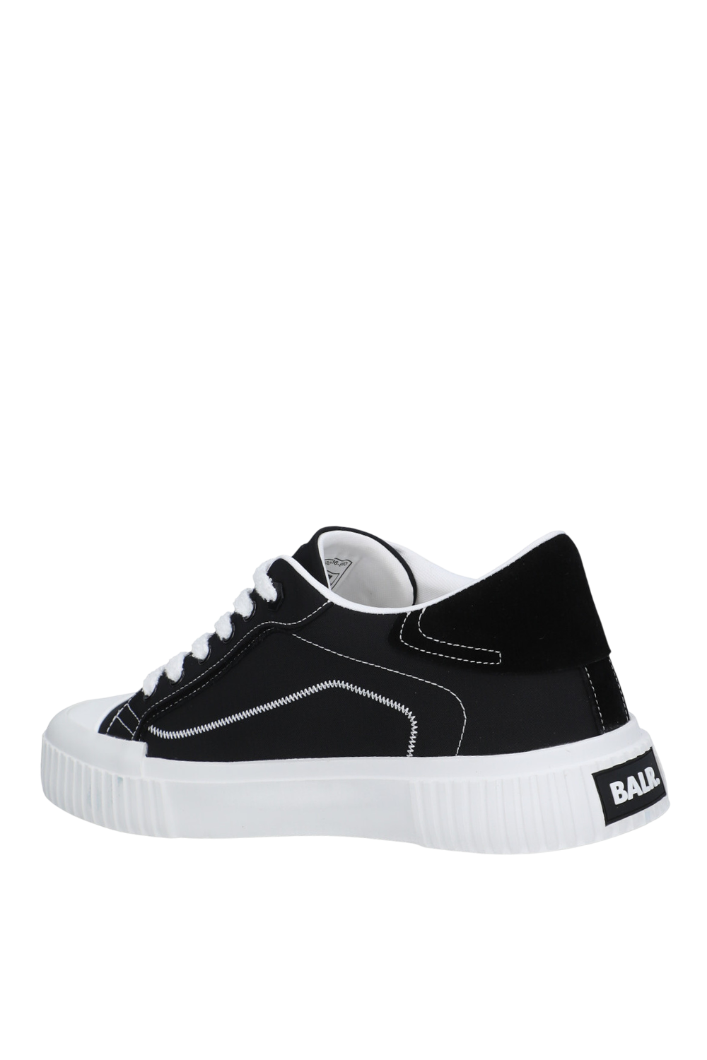 תמונה אחורית של סניקרס