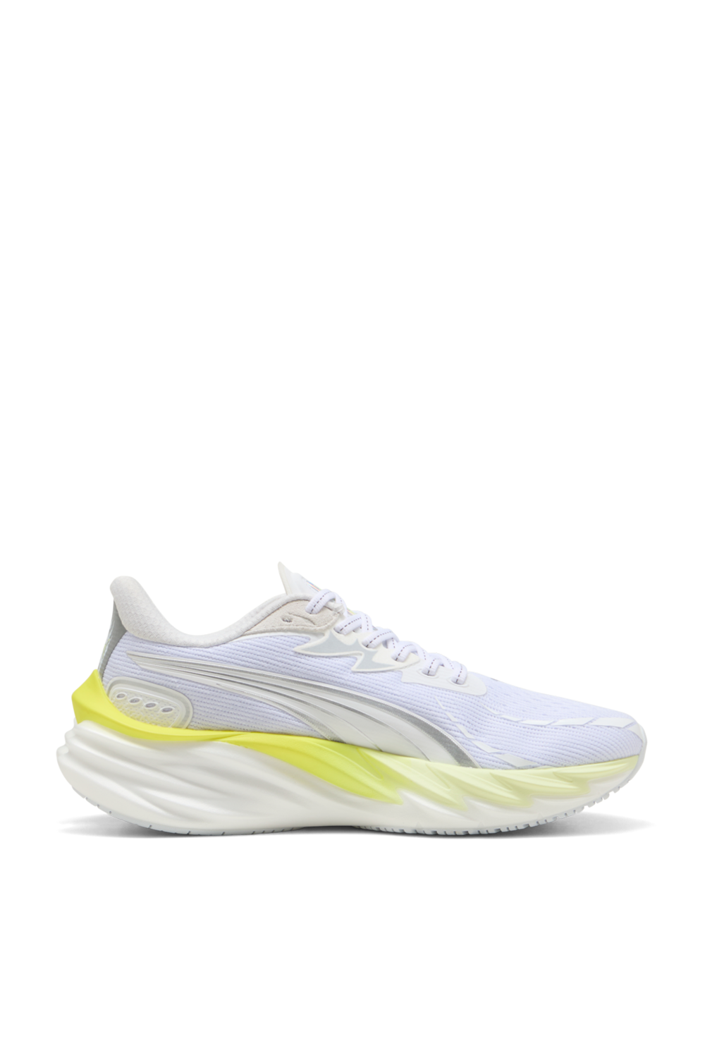 תמונה קידמית של נעלי ריצה ולוסיטי ניטרו 4