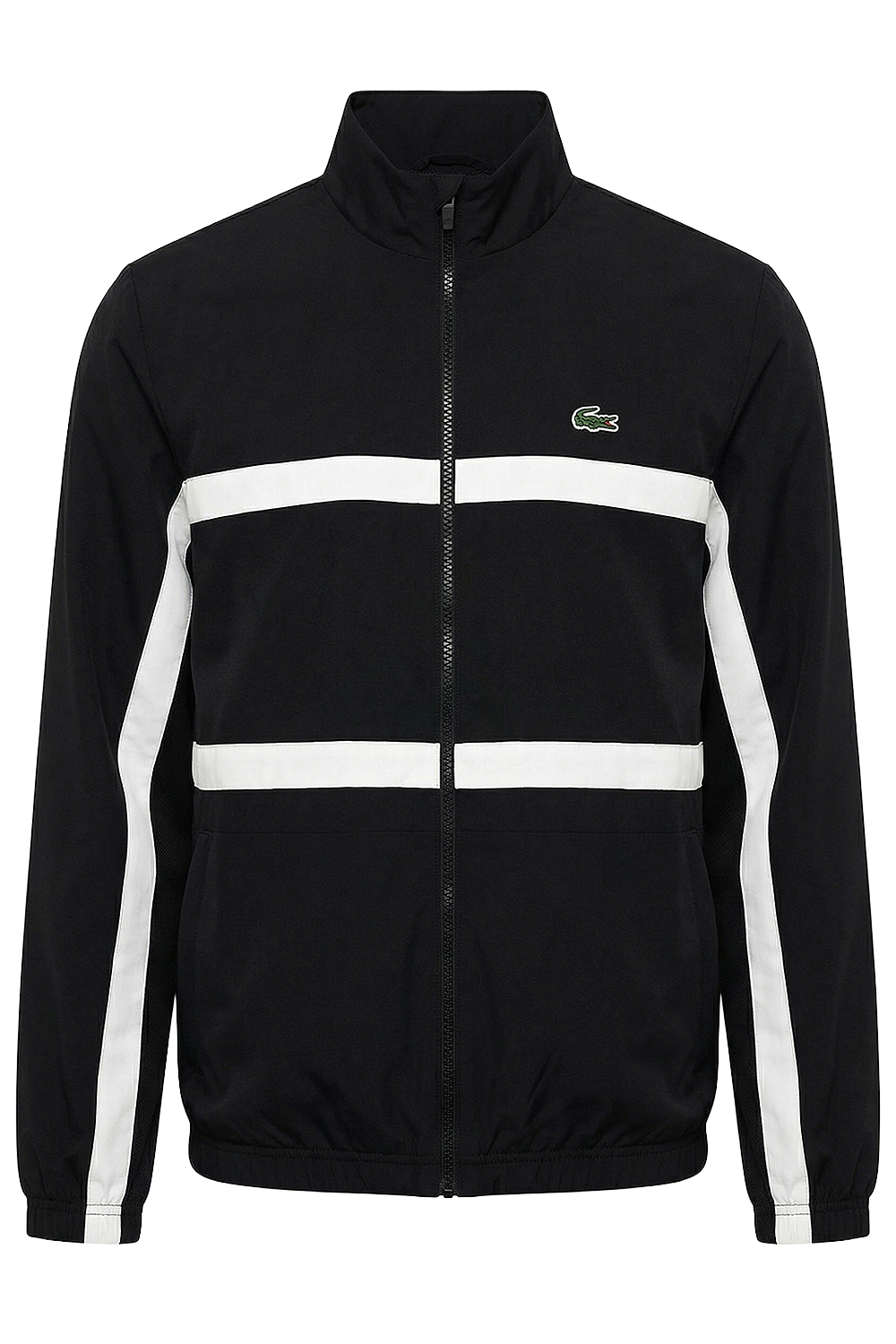 תמונה קידמית של חליפת טרנינג