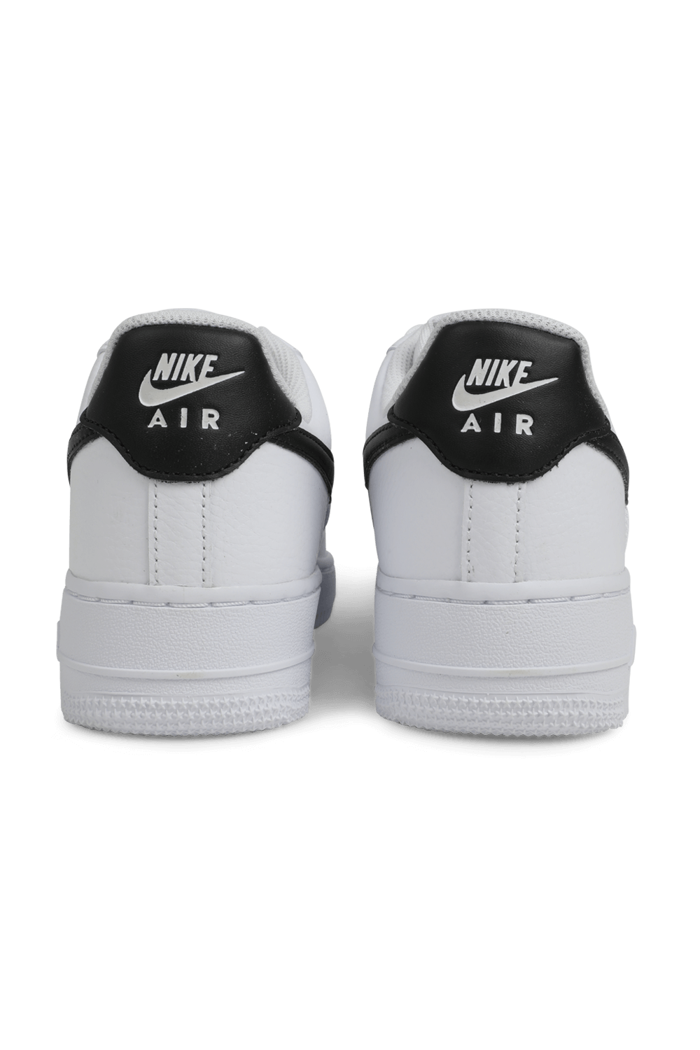 תמונת תקריב של נעלי סניקרס אייר פורס 1