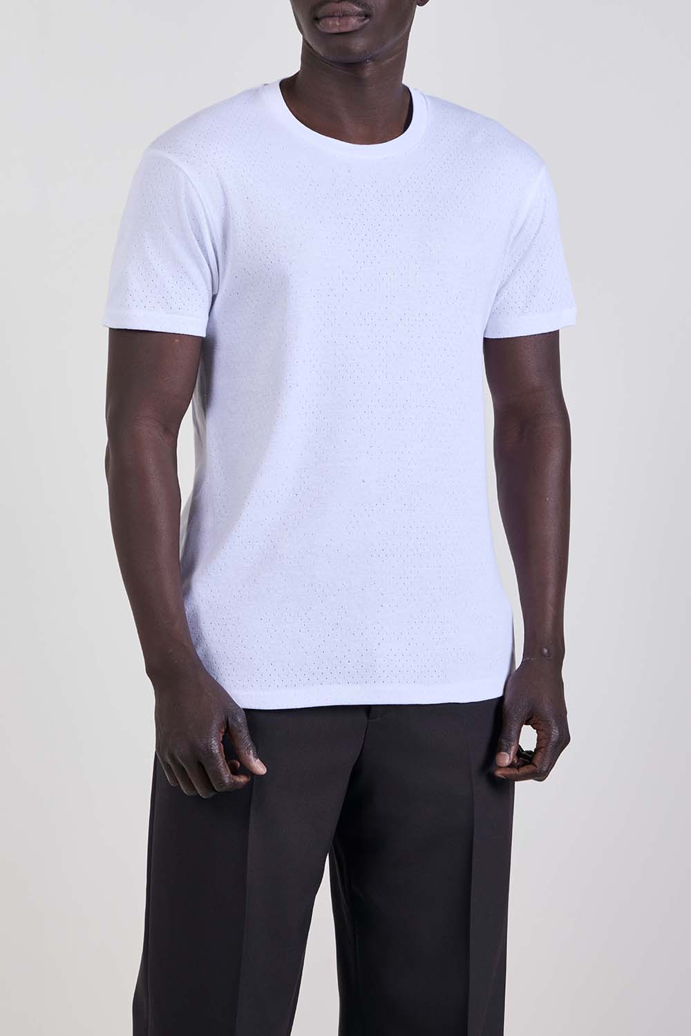 תמונת דוגמן קידמית של חולצת טי