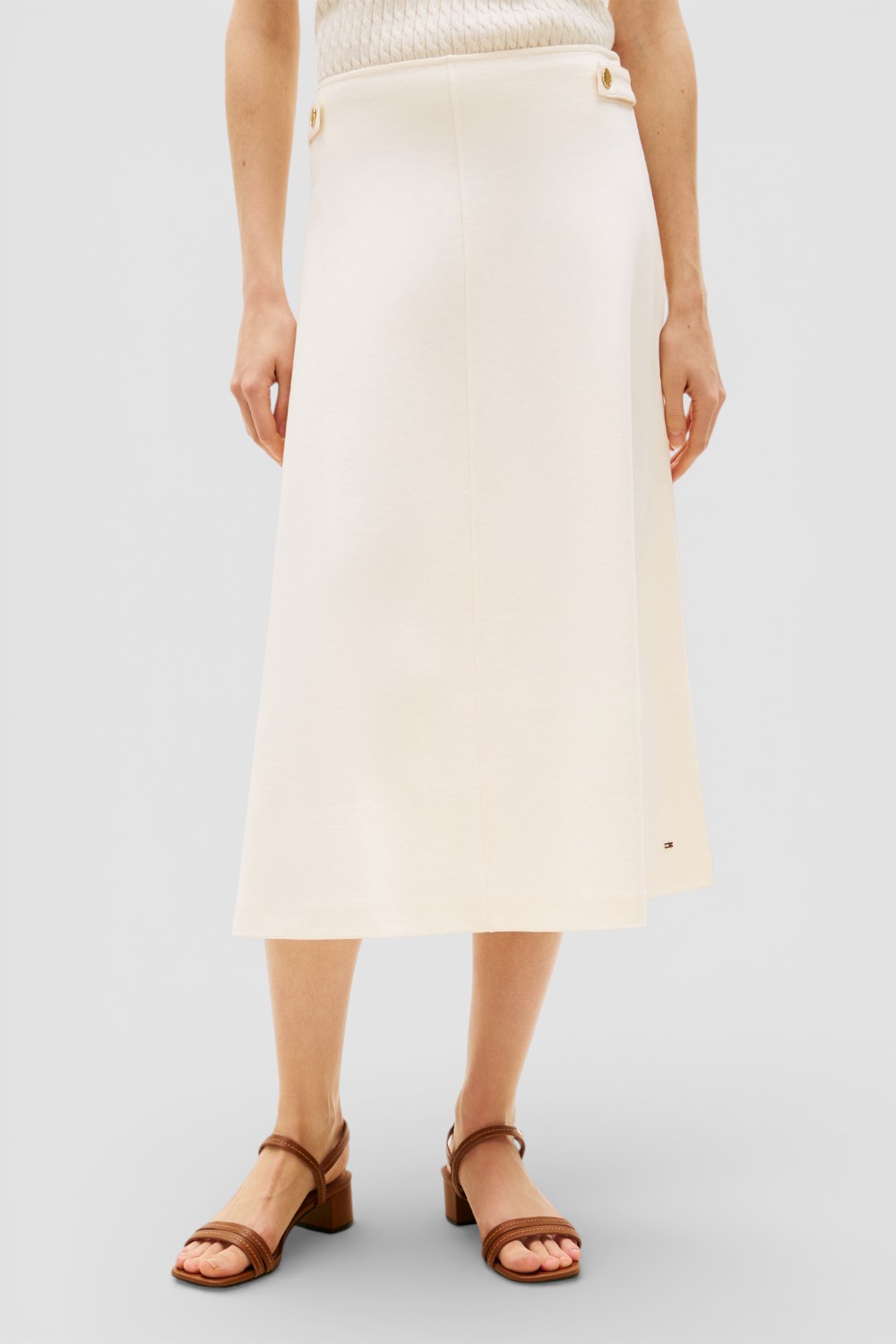 תמונת דוגמן קידמית של חצאית מידי