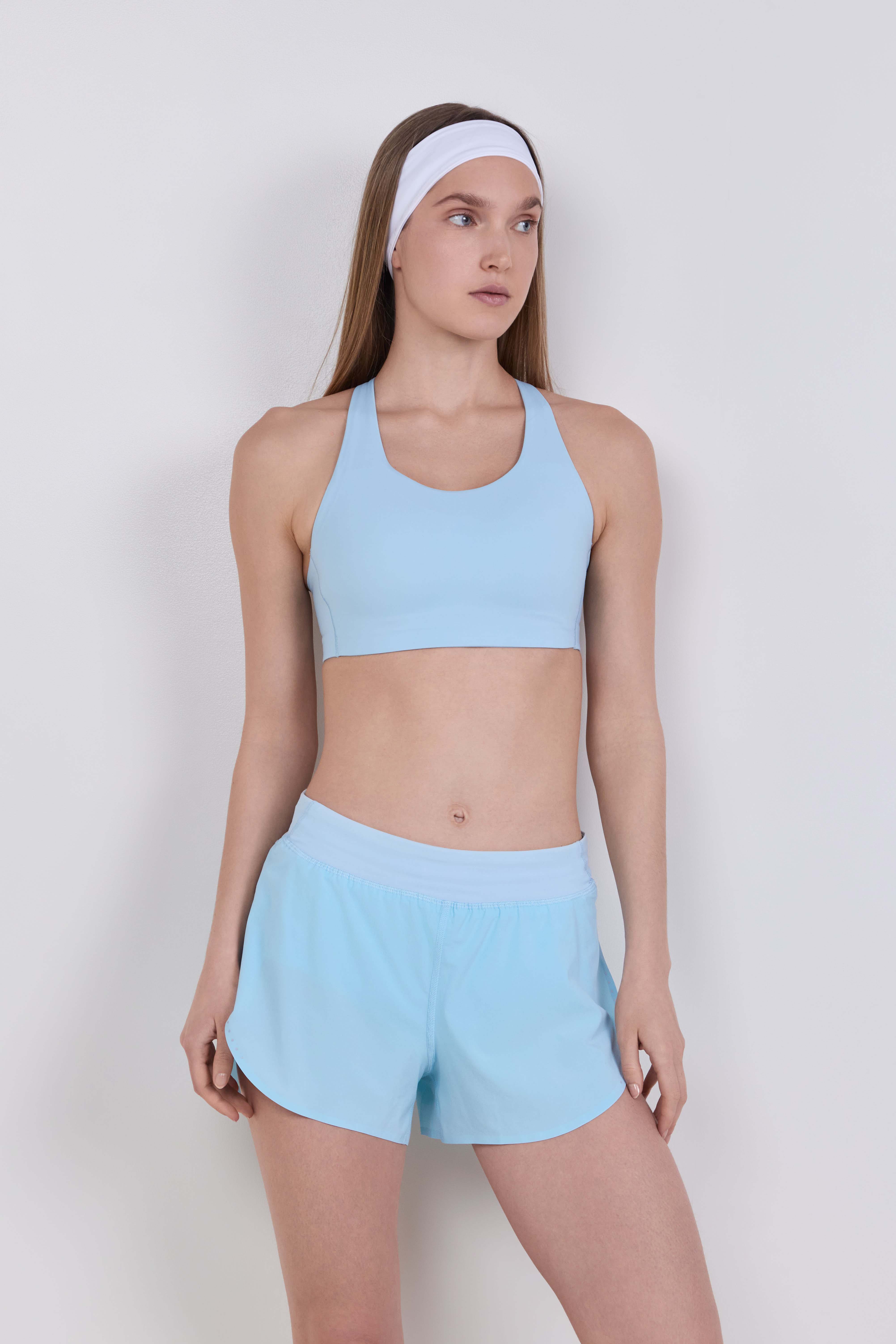 תמונת דוגמן קידמית של lululemon Energy Bra High Support, B&ndash;G Cups