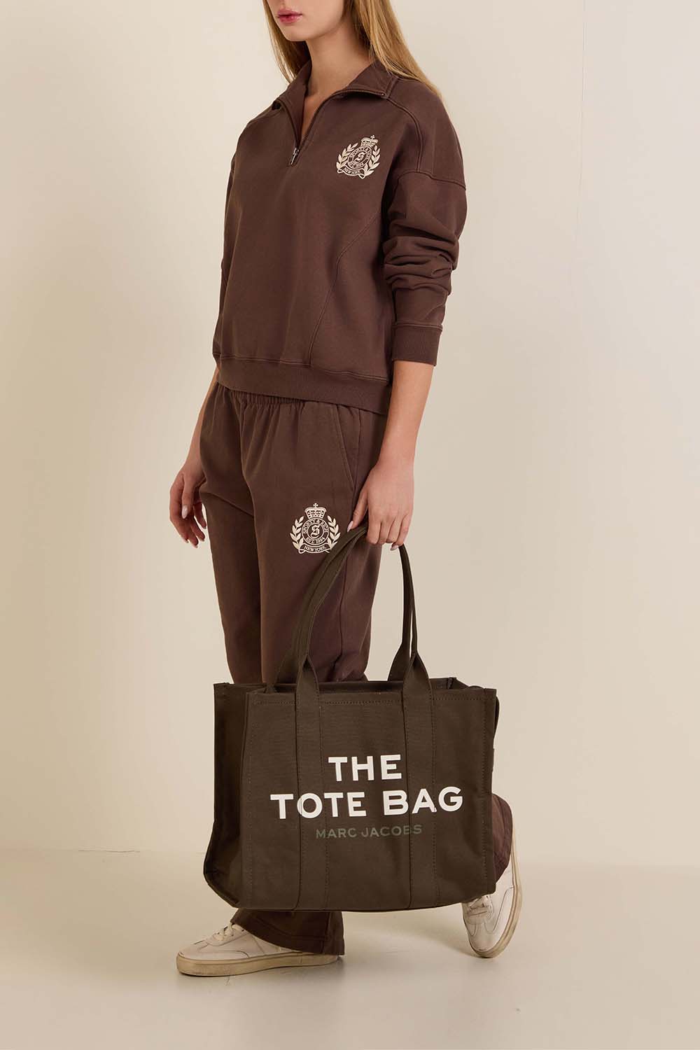 תמונת דוגמן קידמית של תיק טוט לארג'