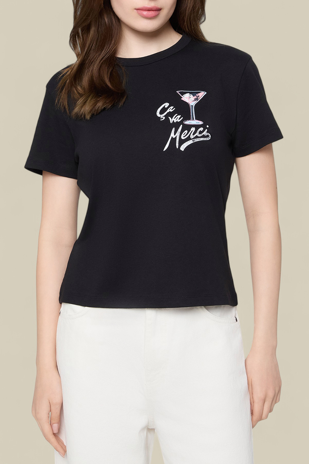 תמונת דוגמן קידמית של חולצת טי