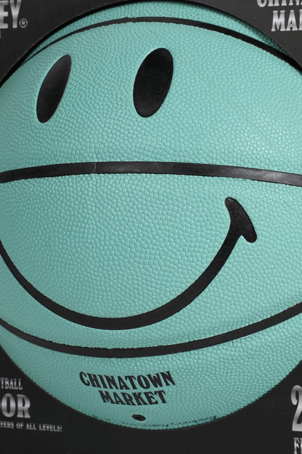כדור כדורסל עם סמיילי בצבע טורקיז MARKET