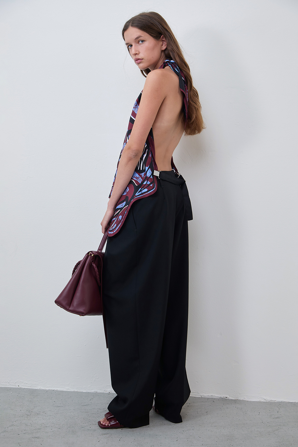 תמונת דוגמן קידמית של תיק נשיאה