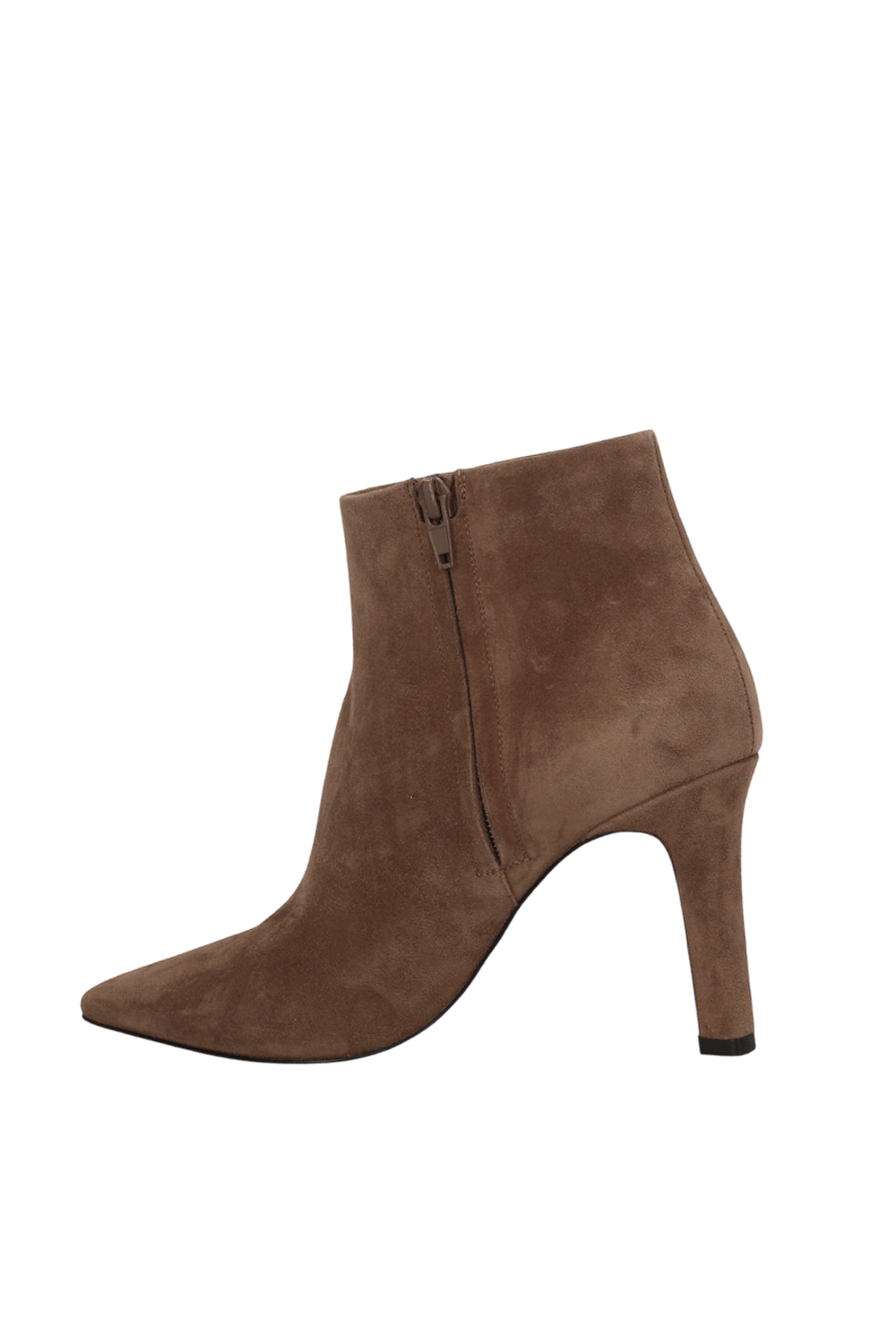 תמונה אחורית של מגפוני עקב קלרה