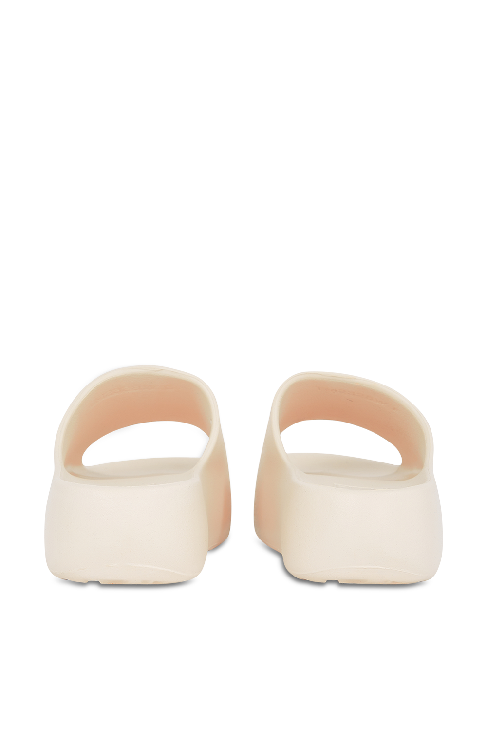 תמונה אחורית של כפכפי סליידס פלטפורמה