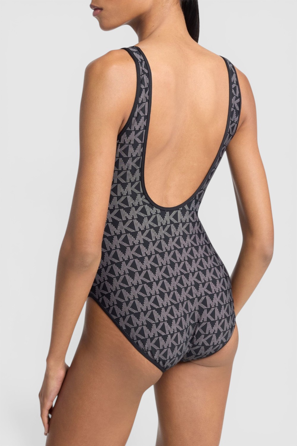 תמונת דוגמן אחורית של בגד ים שלם דו צדדי