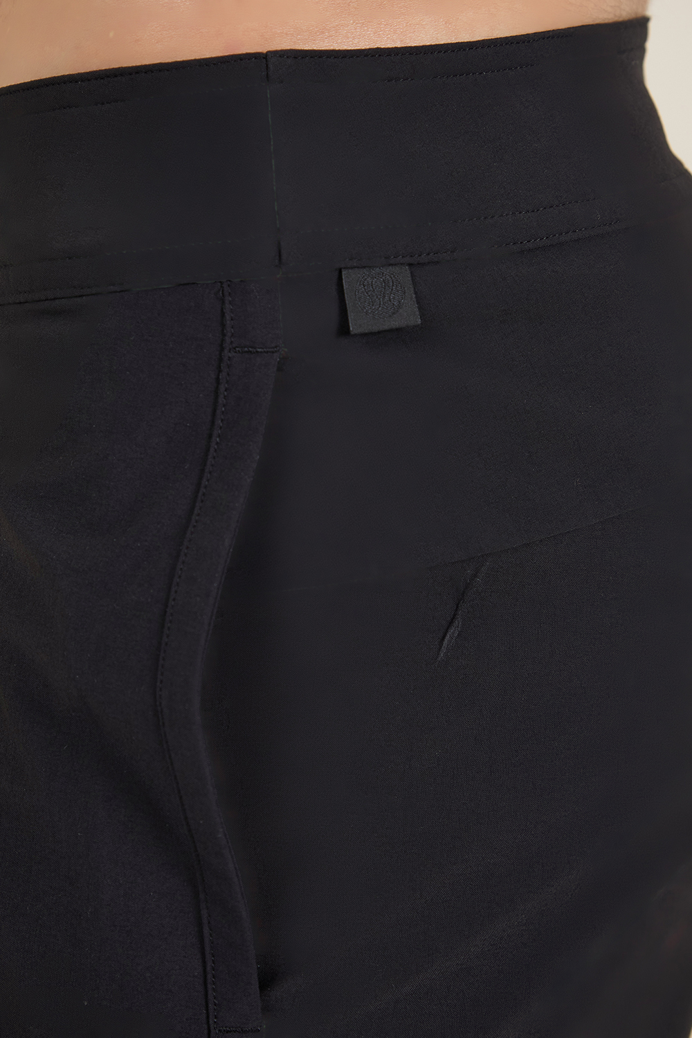 תמונת תקריב דוגמן של Classic-Fit Linerless Board Short 7