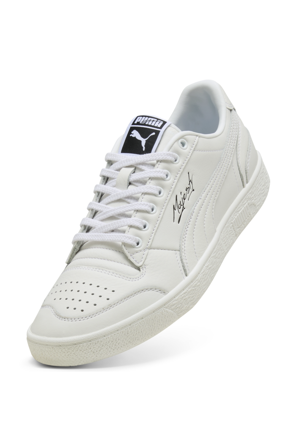 נעלי סניקרס